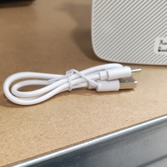 White Multi-Functional Mini Printer - Picture 3 of 7